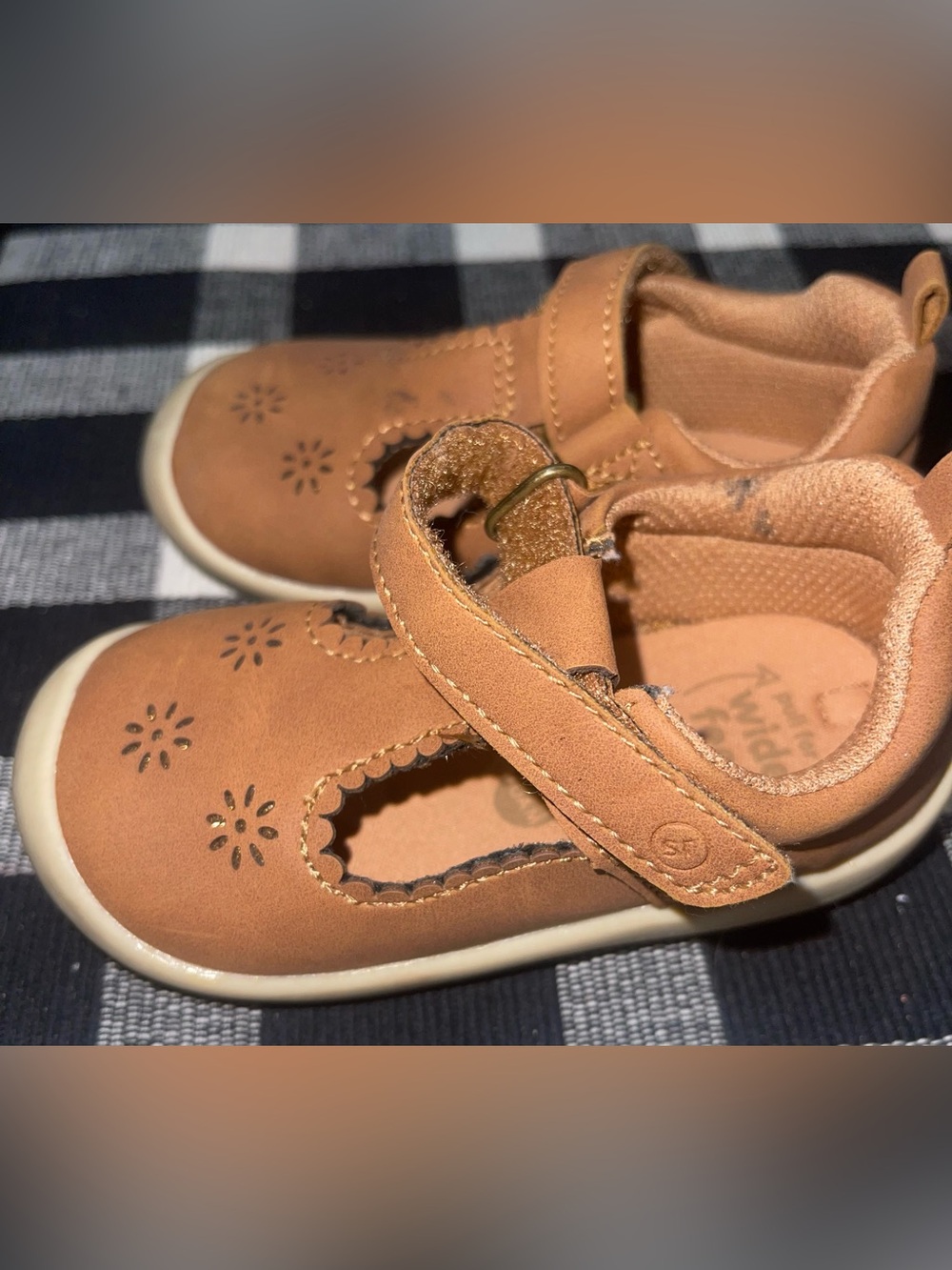 Stride Rite 360 Cheyenne Mary Jane 6M toddler girls brown tan shoe - Picture 4 of 10